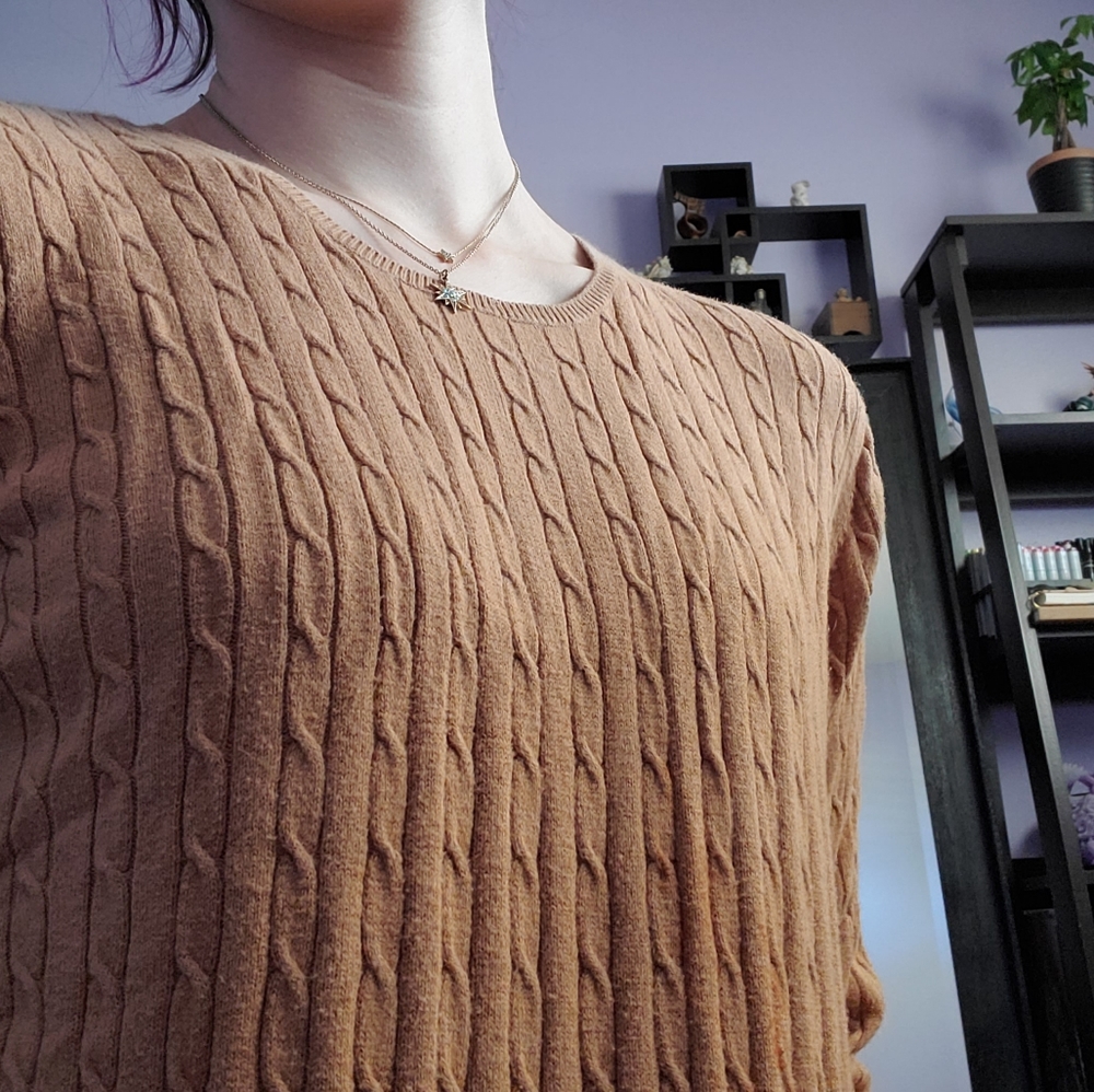 Tan sweater - Picture 2 of 2
